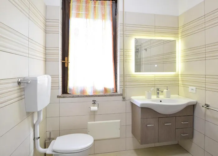 Apartament 2 Bedroom Awesome In *