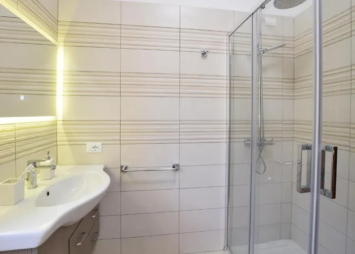 Apartament 2 Bedroom Awesome In Omegna